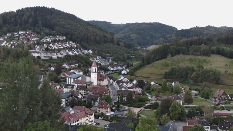 Dieses Bild zeigt eine Webcam-Aufnahme von Ottenhöfen, aufgenommen am Freitag, den 11.09.2026 um 07:00 Uhr