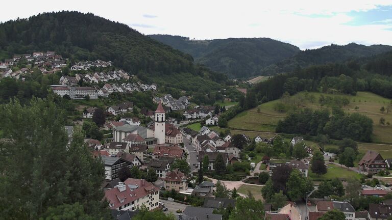 Dieses Bild zeigt eine Webcam-Aufnahme von Ottenhöfen, aufgenommen am Mittwoch, den 08.07.2026 um 11:50 Uhr