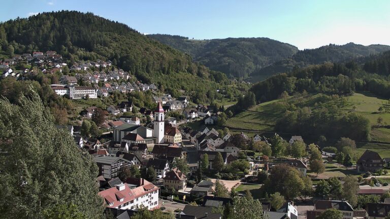 Dieses Bild zeigt eine Webcam-Aufnahme von Ottenhöfen, aufgenommen am Dienstag, den 22.09.2026 um 16:10 Uhr