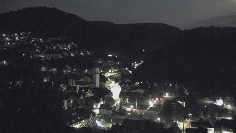 Dieses Bild zeigt eine Webcam-Aufnahme von Ottenhöfen, aufgenommen am Montag, den 29.06.2026 um 01:30 Uhr