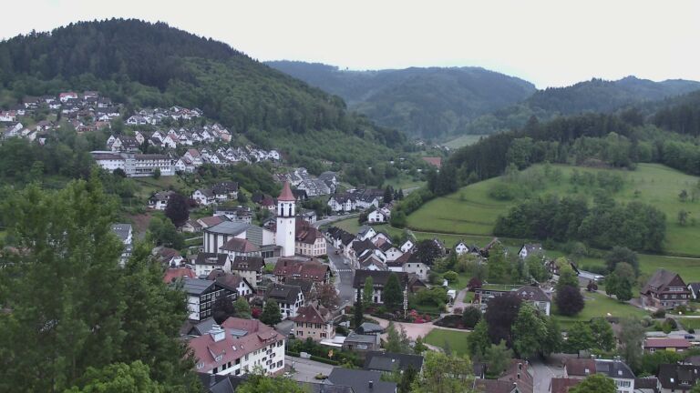 Dieses Bild zeigt eine Webcam-Aufnahme von Ottenhöfen, aufgenommen am Samstag, den 16.05.2026 um 06:00 Uhr