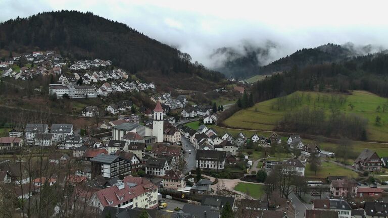 Dieses Bild zeigt eine Webcam-Aufnahme von Ottenhöfen, aufgenommen am Dienstag, den 24.02.2026 um 14:40 Uhr