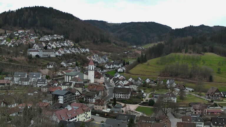 Dieses Bild zeigt eine Webcam-Aufnahme von Ottenhöfen, aufgenommen am Samstag, den 28.02.2026 um 16:40 Uhr