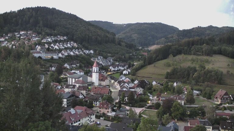 Dieses Bild zeigt eine Webcam-Aufnahme von Ottenhöfen, aufgenommen am Dienstag, den 08.09.2026 um 06:30 Uhr