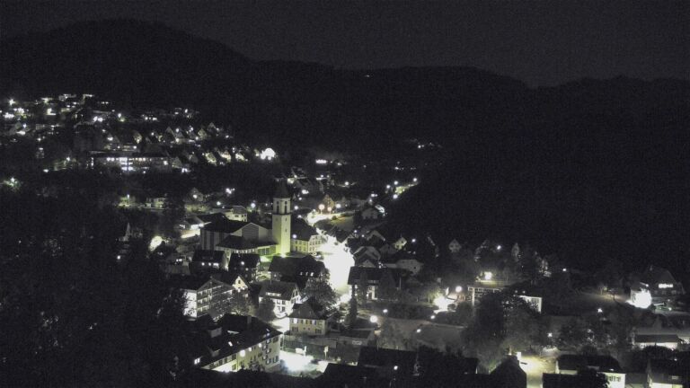 Dieses Bild zeigt eine Webcam-Aufnahme von Ottenhöfen, aufgenommen am Freitag, den 02.10.2026 um 20:20 Uhr