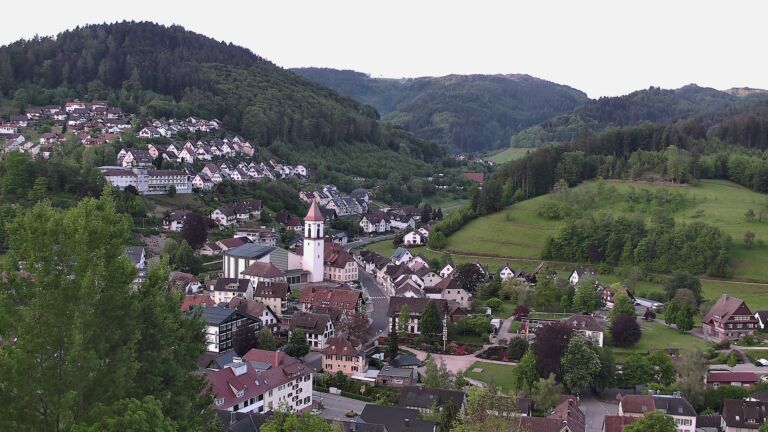 Dieses Bild zeigt eine Webcam-Aufnahme von Ottenhöfen, aufgenommen am Samstag, den 09.05.2026 um 06:30 Uhr