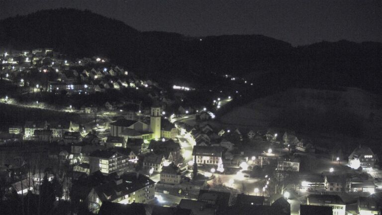 Dieses Bild zeigt eine Webcam-Aufnahme von Ottenhöfen, aufgenommen am Donnerstag, den 01.01.2026 um 05:50 Uhr