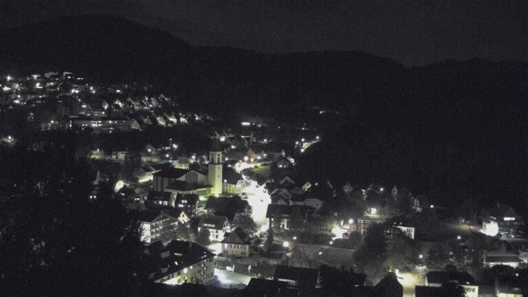 Dieses Bild zeigt eine Webcam-Aufnahme von Ottenhöfen, aufgenommen am Samstag, den 03.10.2026 um 20:30 Uhr