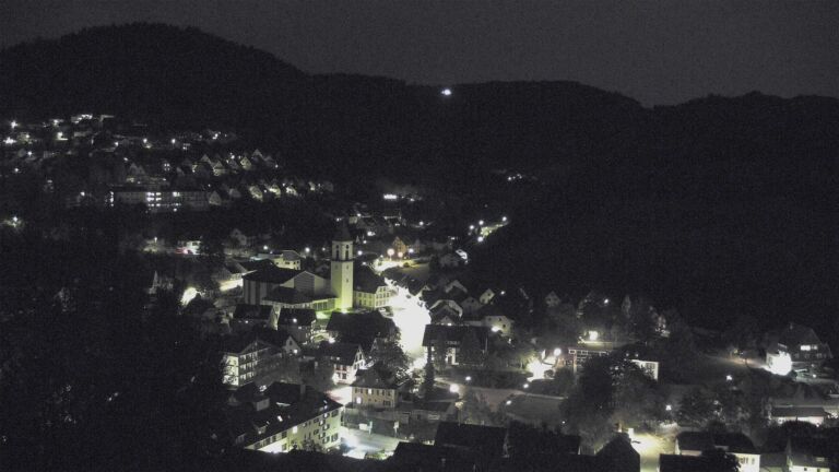 Dieses Bild zeigt eine Webcam-Aufnahme von Ottenhöfen, aufgenommen am Donnerstag, den 01.10.2026 um 06:00 Uhr