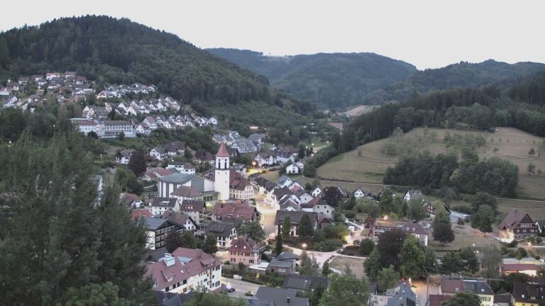 Dieses Bild zeigt eine Webcam-Aufnahme von Ottenhöfen, aufgenommen am Mittwoch, den 05.08.2026 um 05:40 Uhr