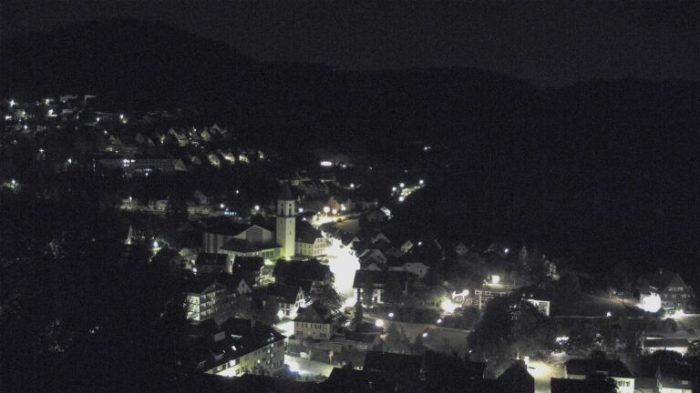 Dieses Bild zeigt eine Webcam-Aufnahme von Ottenhöfen, aufgenommen am Sonntag, den 06.09.2026 um 05:00 Uhr