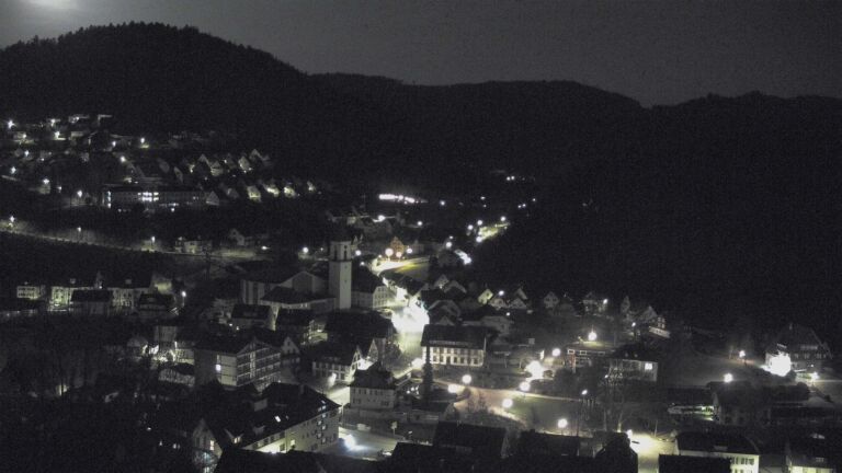 Dieses Bild zeigt eine Webcam-Aufnahme von Ottenhöfen, aufgenommen am Sonntag, den 08.03.2026 um 01:00 Uhr