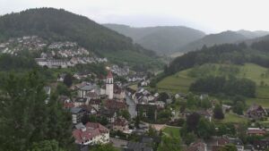 Dieses Bild zeigt eine Webcam-Aufnahme von Ottenhöfen, aufgenommen am Dienstag, den 02.06.2026 um 14:00 Uhr