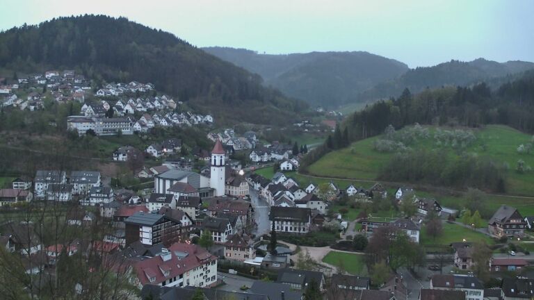 Dieses Bild zeigt eine Webcam-Aufnahme von Ottenhöfen, aufgenommen am Samstag, den 11.04.2026 um 20:10 Uhr