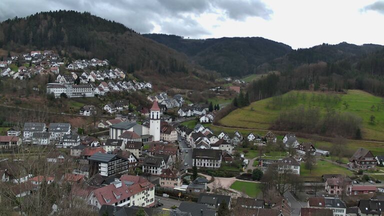 Dieses Bild zeigt eine Webcam-Aufnahme von Ottenhöfen, aufgenommen am Mittwoch, den 11.03.2026 um 09:50 Uhr