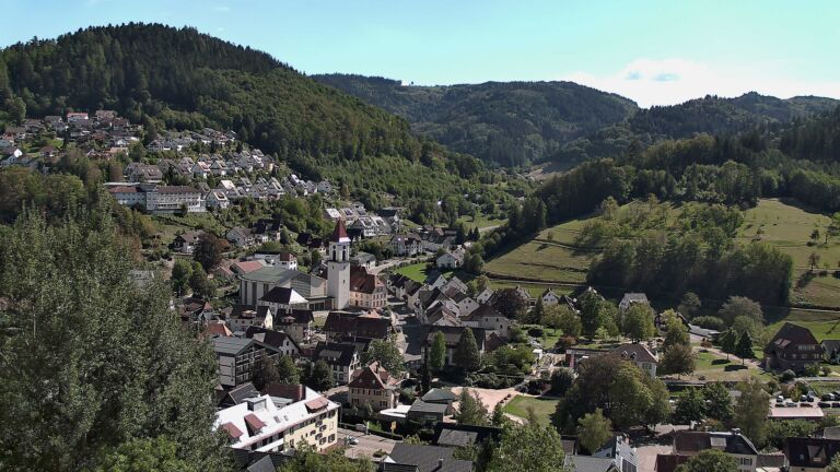 Dieses Bild zeigt eine Webcam-Aufnahme von Ottenhöfen, aufgenommen am Samstag, den 12.09.2026 um 14:50 Uhr