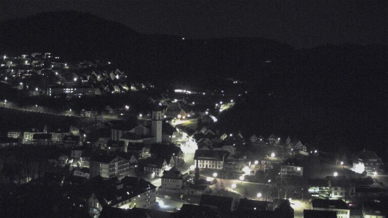 Dieses Bild zeigt eine Webcam-Aufnahme von Ottenhöfen, aufgenommen am Samstag, den 07.03.2026 um 23:30 Uhr