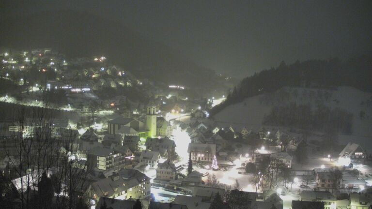 Dieses Bild zeigt eine Webcam-Aufnahme von Ottenhöfen, aufgenommen am Dienstag, den 06.01.2026 um 07:10 Uhr