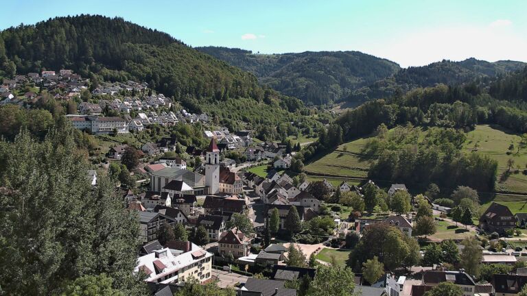 Dieses Bild zeigt eine Webcam-Aufnahme von Ottenhöfen, aufgenommen am Dienstag, den 15.09.2026 um 14:40 Uhr