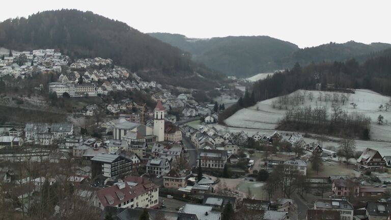 Dieses Bild zeigt eine Webcam-Aufnahme von Ottenhöfen, aufgenommen am Montag, den 29.12.2025 um 08:20 Uhr