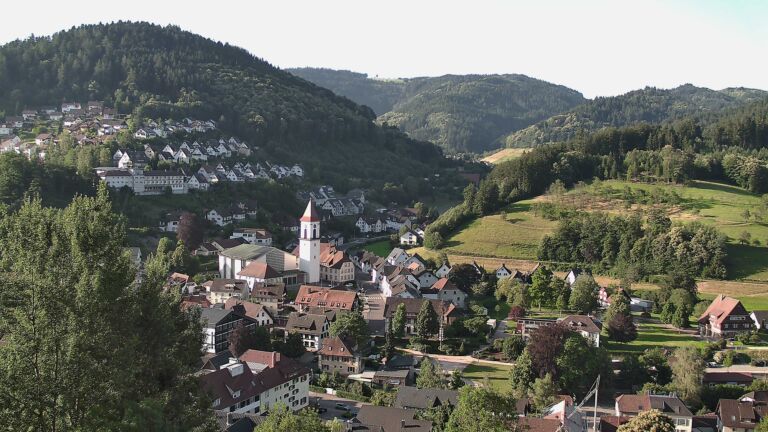 Dieses Bild zeigt eine Webcam-Aufnahme von Ottenhöfen, aufgenommen am Mittwoch, den 24.06.2026 um 07:40 Uhr