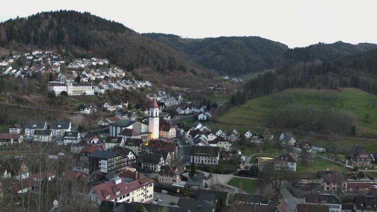 Dieses Bild zeigt eine Webcam-Aufnahme von Ottenhöfen, aufgenommen am Donnerstag, den 12.03.2026 um 18:40 Uhr