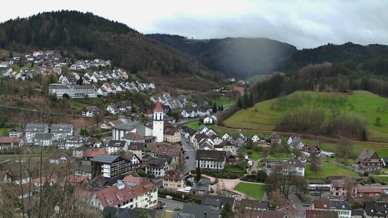 Dieses Bild zeigt eine Webcam-Aufnahme von Ottenhöfen, aufgenommen am Mittwoch, den 25.03.2026 um 16:20 Uhr