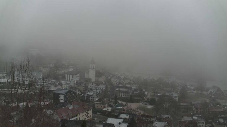 Dieses Bild zeigt eine Webcam-Aufnahme von Ottenhöfen, aufgenommen am Montag, den 29.12.2025 um 16:00 Uhr