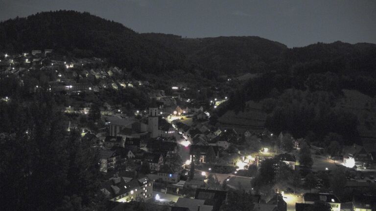 Dieses Bild zeigt eine Webcam-Aufnahme von Ottenhöfen, aufgenommen am Sonntag, den 27.09.2026 um 01:00 Uhr