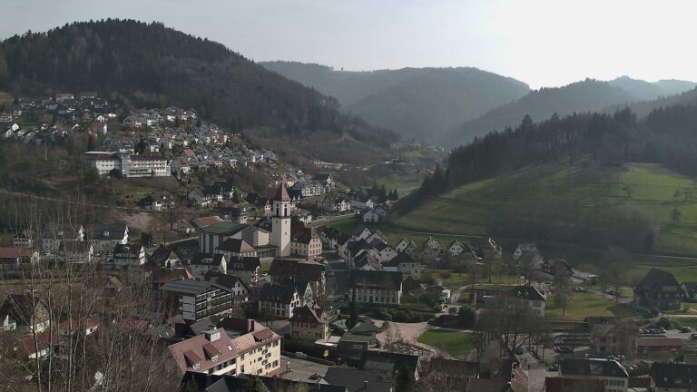 Dieses Bild zeigt eine Webcam-Aufnahme von Ottenhöfen, aufgenommen am Sonntag, den 08.03.2026 um 15:10 Uhr