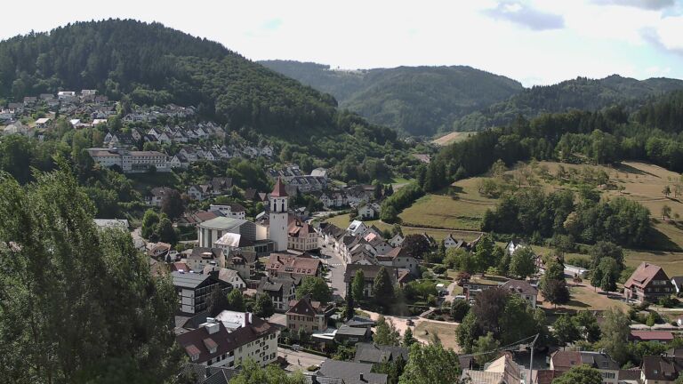 Dieses Bild zeigt eine Webcam-Aufnahme von Ottenhöfen, aufgenommen am Donnerstag, den 23.07.2026 um 10:40 Uhr