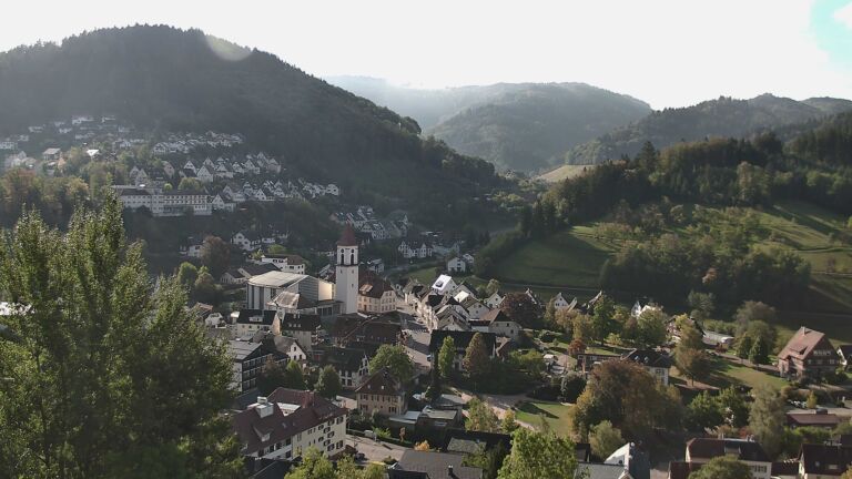 Dieses Bild zeigt eine Webcam-Aufnahme von Ottenhöfen, aufgenommen am Freitag, den 02.10.2026 um 10:20 Uhr