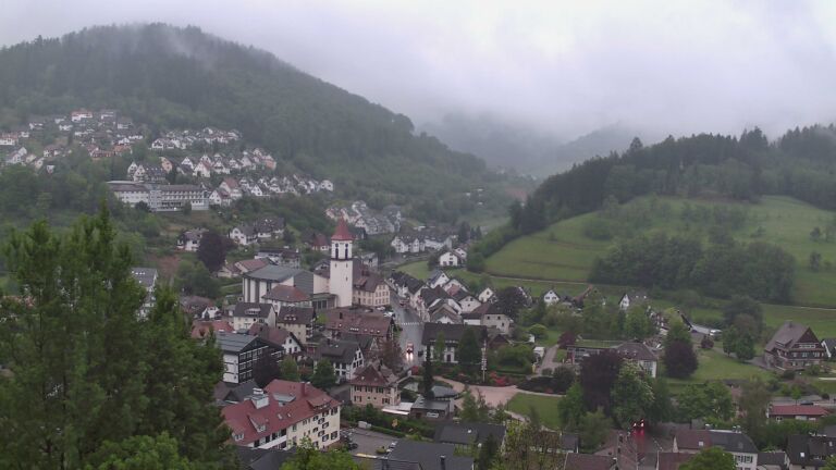 Dieses Bild zeigt eine Webcam-Aufnahme von Ottenhöfen, aufgenommen am Donnerstag, den 07.05.2026 um 06:10 Uhr