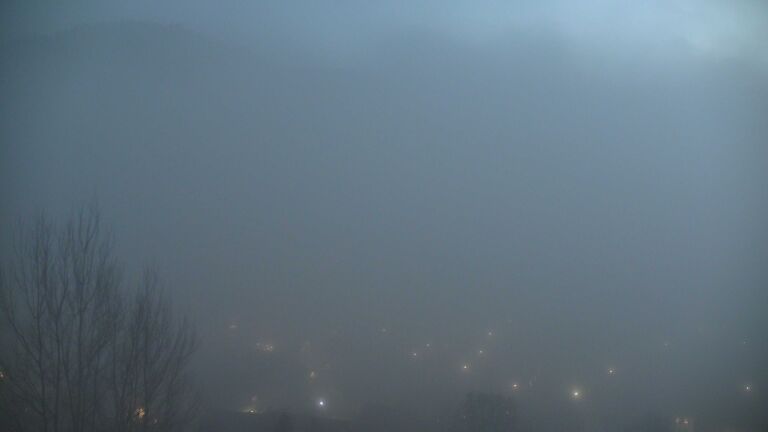 Dieses Bild zeigt eine Webcam-Aufnahme von Ottenhöfen, aufgenommen am Sonntag, den 21.12.2025 um 17:10 Uhr