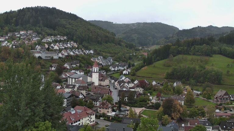 Dieses Bild zeigt eine Webcam-Aufnahme von Ottenhöfen, aufgenommen am Mittwoch, den 21.10.2026 um 15:20 Uhr