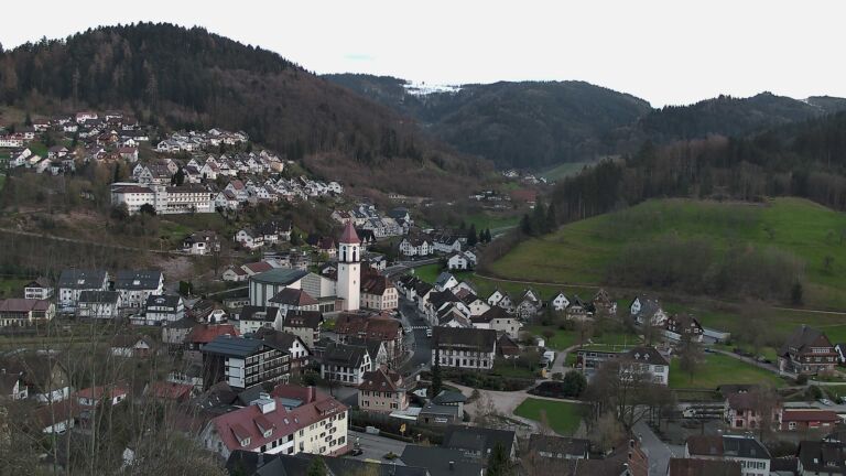 Dieses Bild zeigt eine Webcam-Aufnahme von Ottenhöfen, aufgenommen am Dienstag, den 31.03.2026 um 19:40 Uhr