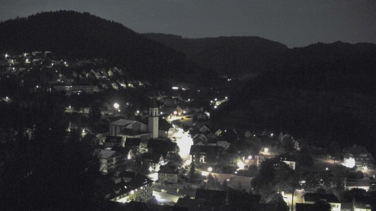 Dieses Bild zeigt eine Webcam-Aufnahme von Ottenhöfen, aufgenommen am Sonntag, den 02.08.2026 um 02:00 Uhr