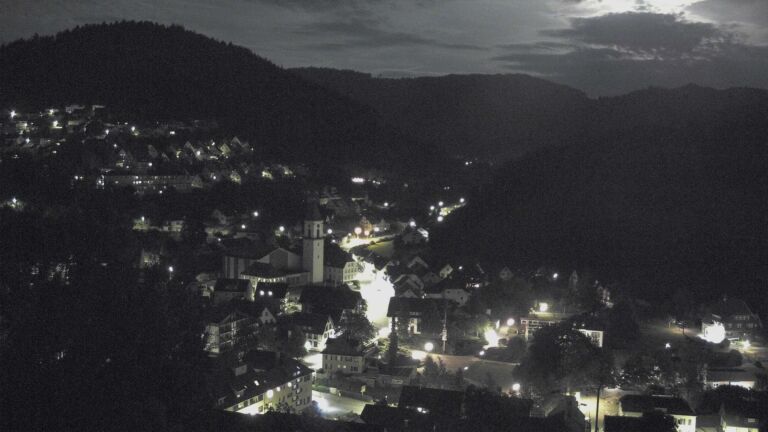 Dieses Bild zeigt eine Webcam-Aufnahme von Ottenhöfen, aufgenommen am Dienstag, den 30.06.2026 um 01:30 Uhr