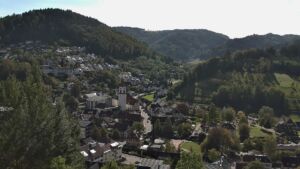 Dieses Bild zeigt eine Webcam-Aufnahme von Ottenhöfen, aufgenommen am Donnerstag, den 15.10.2026 um 12:50 Uhr