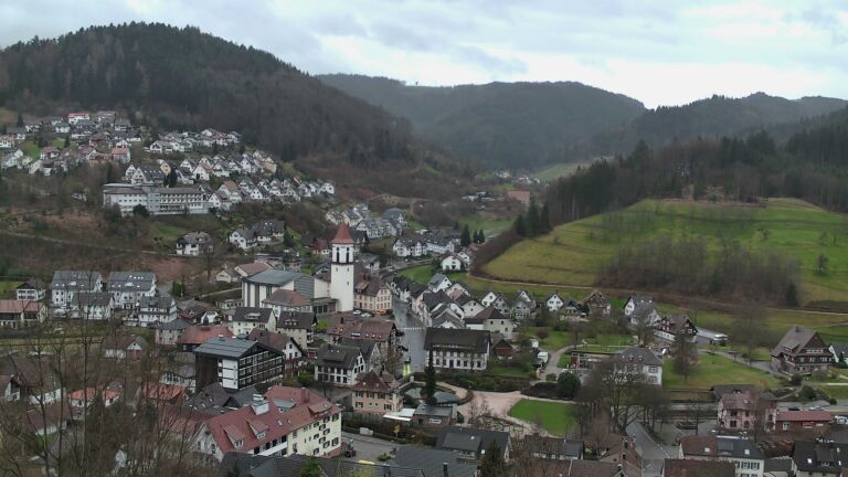 Dieses Bild zeigt eine Webcam-Aufnahme von Ottenhöfen, aufgenommen am Mittwoch, den 11.03.2026 um 17:20 Uhr