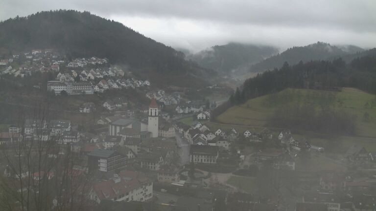 Dieses Bild zeigt eine Webcam-Aufnahme von Ottenhöfen, aufgenommen am Montag, den 26.01.2026 um 11:30 Uhr