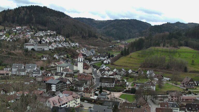 Dieses Bild zeigt eine Webcam-Aufnahme von Ottenhöfen, aufgenommen am Mittwoch, den 11.03.2026 um 14:00 Uhr