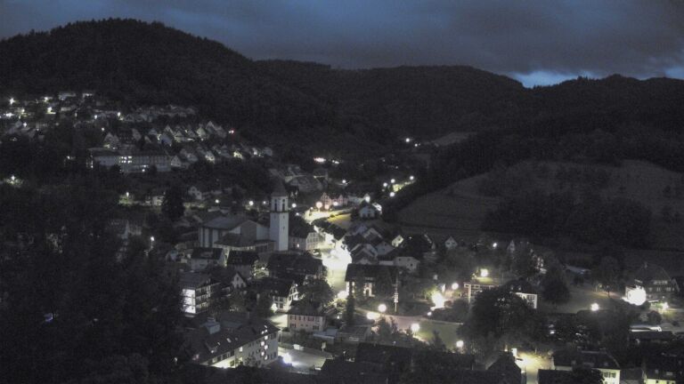 Dieses Bild zeigt eine Webcam-Aufnahme von Ottenhöfen, aufgenommen am Mittwoch, den 03.06.2026 um 04:30 Uhr