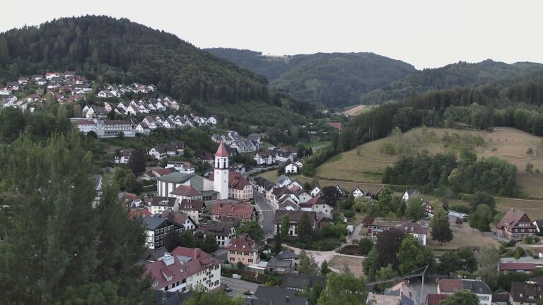 Dieses Bild zeigt eine Webcam-Aufnahme von Ottenhöfen, aufgenommen am Mittwoch, den 29.07.2026 um 05:40 Uhr
