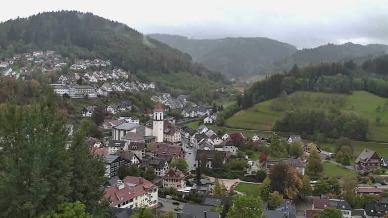 Dieses Bild zeigt eine Webcam-Aufnahme von Ottenhöfen, aufgenommen am Mittwoch, den 21.10.2026 um 16:40 Uhr