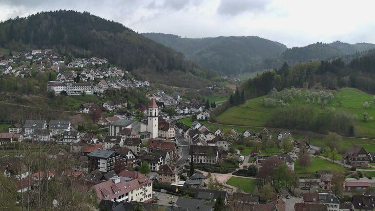 Dieses Bild zeigt eine Webcam-Aufnahme von Ottenhöfen, aufgenommen am Dienstag, den 14.04.2026 um 16:20 Uhr