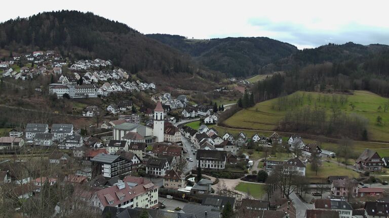 Dieses Bild zeigt eine Webcam-Aufnahme von Ottenhöfen, aufgenommen am Donnerstag, den 19.02.2026 um 12:30 Uhr