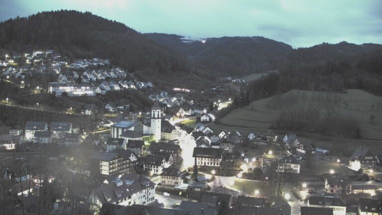 Dieses Bild zeigt eine Webcam-Aufnahme von Ottenhöfen, aufgenommen am Montag, den 16.02.2026 um 07:00 Uhr