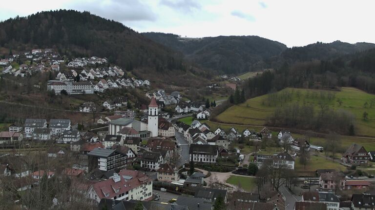 Dieses Bild zeigt eine Webcam-Aufnahme von Ottenhöfen, aufgenommen am Montag, den 16.02.2026 um 10:40 Uhr