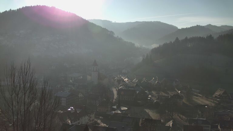 Dieses Bild zeigt eine Webcam-Aufnahme von Ottenhöfen, aufgenommen am Freitag, den 26.12.2025 um 10:30 Uhr